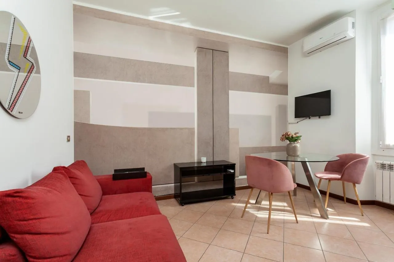 Lovely Stay Vannucci- Porta Romana Milano Italia